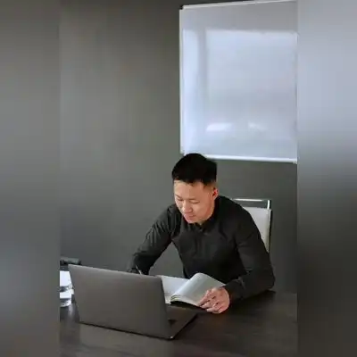 史思芷